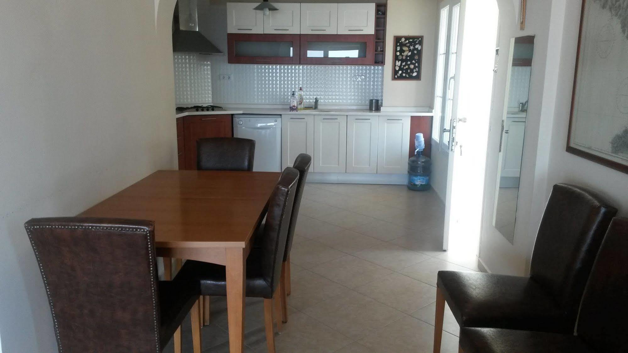 Villa Beach Kuşadası Ngoại thất bức ảnh
